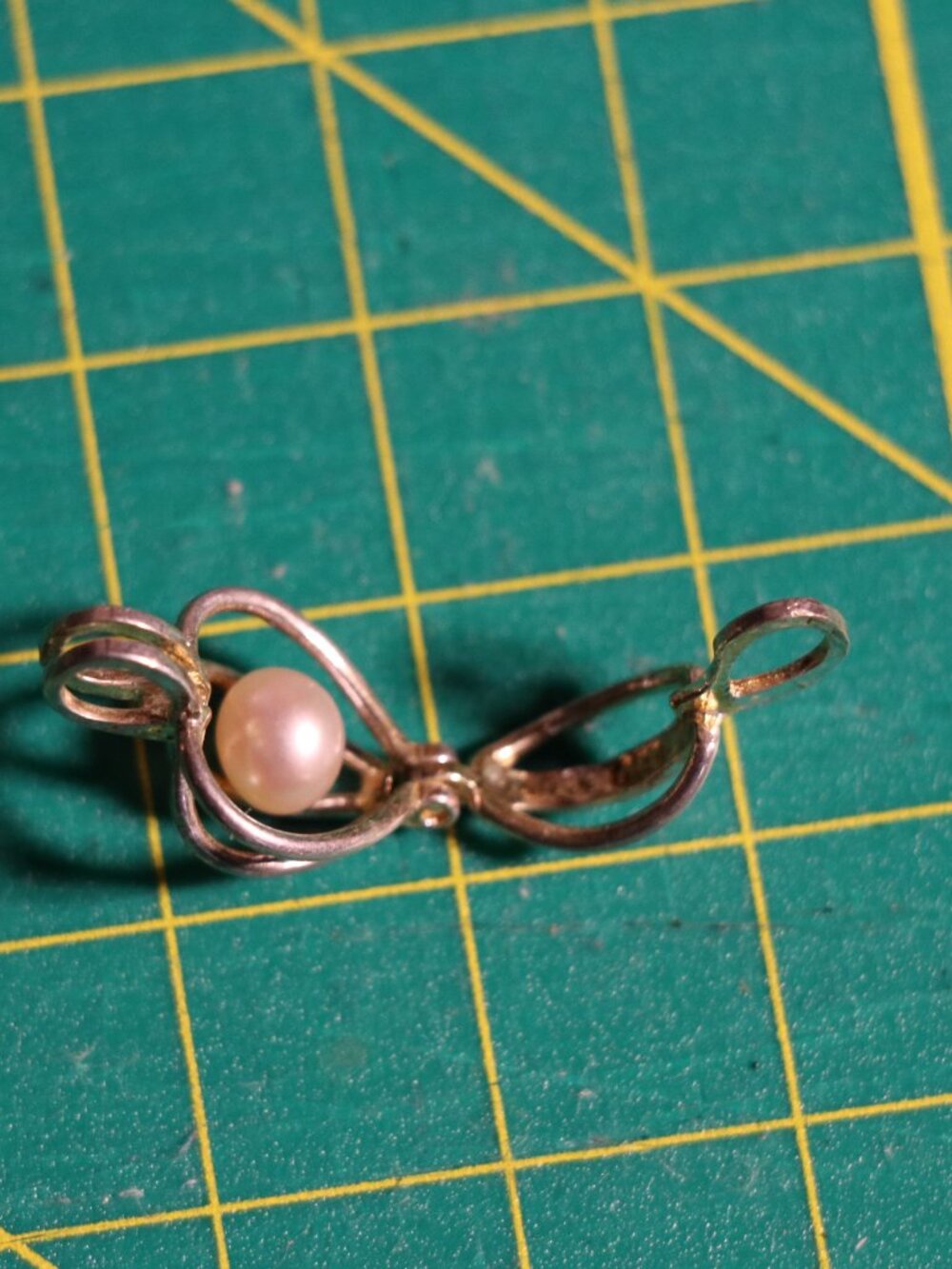 40+ Pendants, Charms, and Finales from Vintage to Modern Day Jewelry - Picture 10 of 11